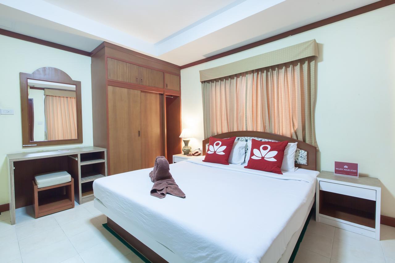 Zen Rooms Rat-U-Thid 200 Phi Road Patong Buitenkant foto